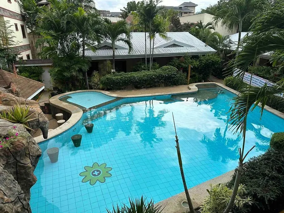 Alona Park Residence - 3 Bedroom Apartment- Alex And Jesa Unit Panglao Philippines