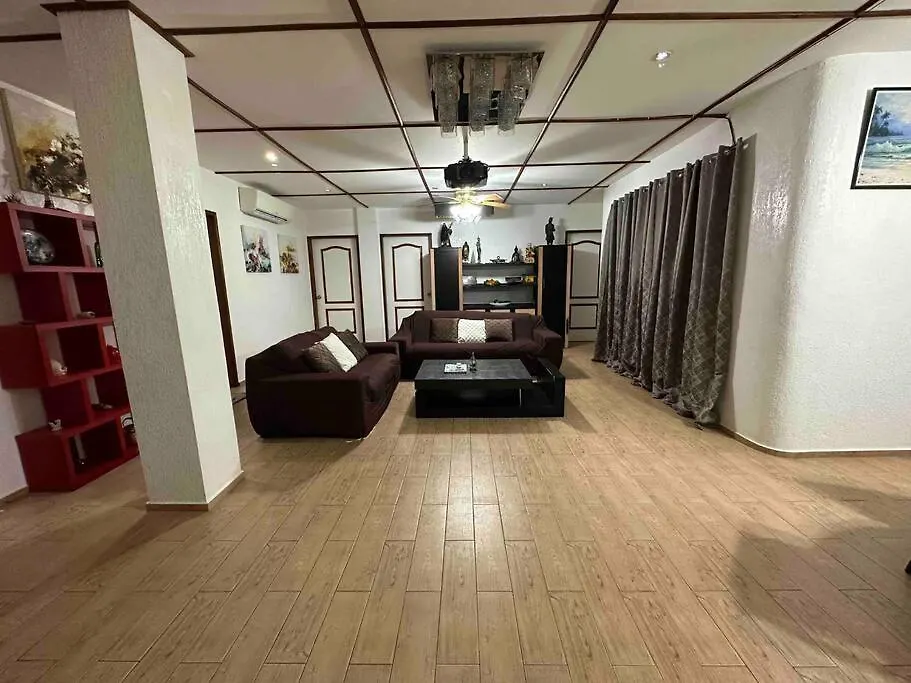 Alona Park Residence - 3 Bedroom Apartment- Alex And Jesa Unit Panglao