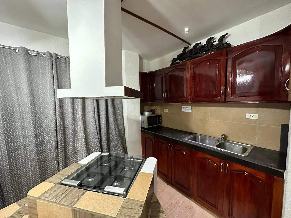 Alona Park Residence - 3 Bedroom Apartment- Alex And Jesa Unit contacts